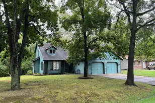 2196 Elm Tree Ln, Crown Point, IN 46307 - Photo 1