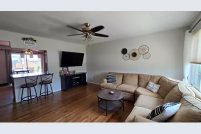 408 Prairie Street, Crown Point, IN 46307 - Photo 5