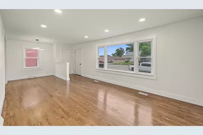 1512 E 173rd Street, Hammond, IN 46324 - Photo 7
