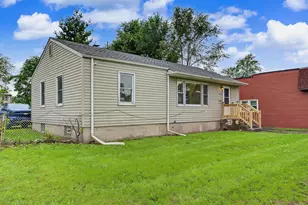 1512 E 173rd St, Hammond, IN 46324 - Photo 1