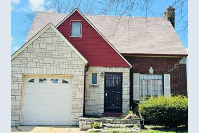 658 Roosevelt Street, Gary, IN 46404 - Photo 1