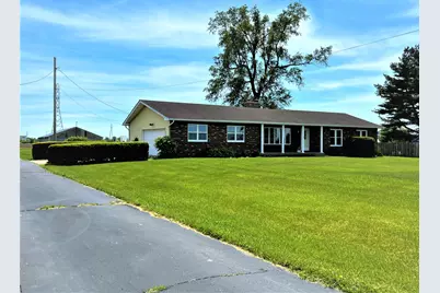 31068 Us-20, New Carlisle, IN 46552 - Photo 1