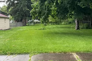 1109 Lafayette St, Valparaiso, IN 46383 - Photo 1