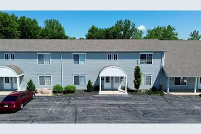 2401 Beech Street #D, Valparaiso, IN 46383 - Photo 1