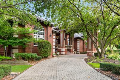 10219 Cherrywood Lane, Munster, IN 46321 - Photo 1