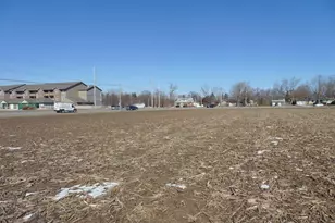 1075 S Lake Park Ave, Hobart, IN 46342 - Photo 1