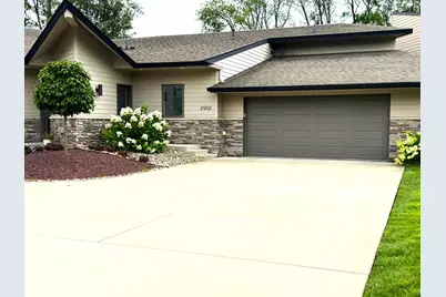 2992 W Palmer Avenue, La Porte, IN 46350 - Photo 1