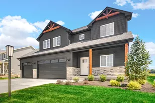 610 Idlewild Ln, Chesterton, IN 46304 - Photo 1