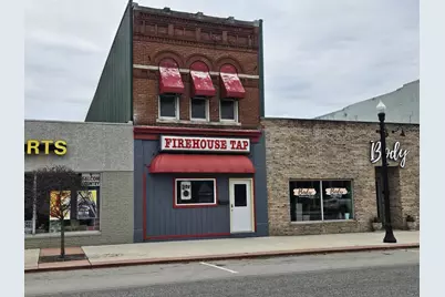 622 Roosevelt Rd, Walkerton, IN 46574 - Photo 1