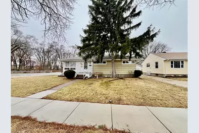 7046 Birch Avenue, Hammond, IN 46324 - Photo 1