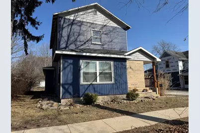 615 S Monticello Street, Winamac, IN 46996 - Photo 1