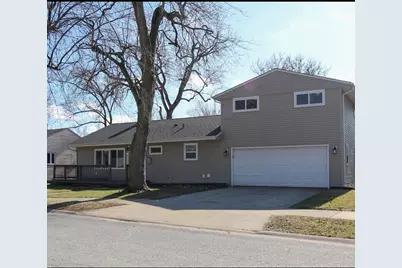 8124 Wicker Park Drive, Highland, IN 46322 - Photo 1