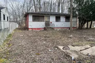 1446 E 50th Ct, Gary, IN 46409 - Photo 1