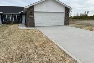 8616 Madison St, Merrillville, IN 46410 - Photo 1