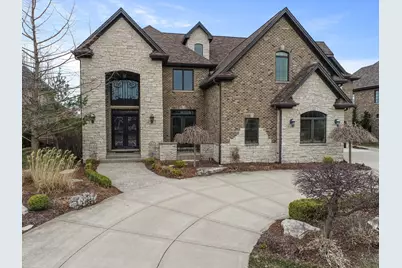 1521 Park West Circle, Munster, IN 46321 - Photo 1