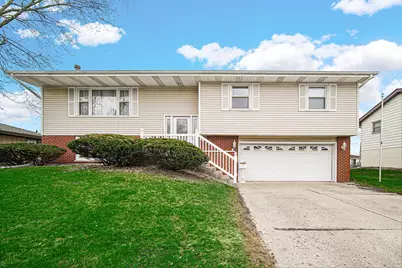 823 Harrison Place, Dyer, IN 46311 - Photo 1