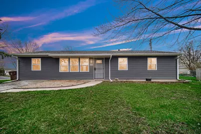 426 Nantucket Road, Valparaiso, IN 46385 - Photo 1