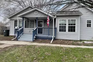 670 Lake St, Hobart, IN 46342 - Photo 1