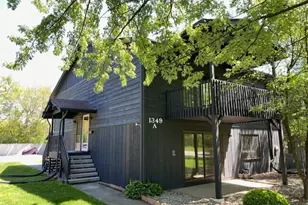 1349 Brookside Dr, Munster, IN 46321 - Photo 1