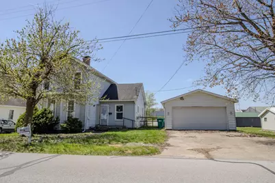 218 Park Avenue, North Judson, IN 46366 - Photo 1