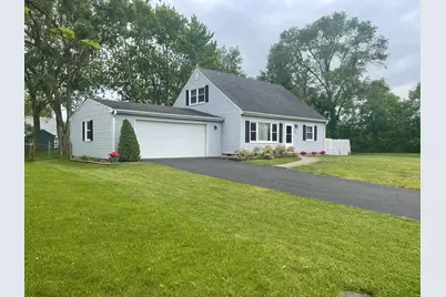 627 Oregon Road, Valparaiso, IN 46385 - Photo 1