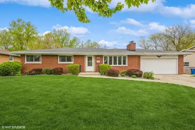 400 E Elizabeth Drive, Crown Point, IN 46307 - Photo 1