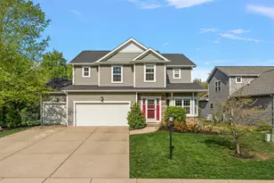 832 E Shakespeare Dr, Valparaiso, IN 46383 - Photo 1