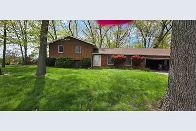 824 S 500 E, Kouts, IN 46347 - Photo 1