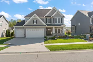 2116 Redwood Ln, Chesterton, IN 46304 - Photo 1