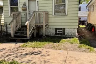 4627 Hickory Ave, Hammond, IN 46327 - Photo 1