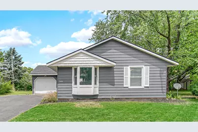 510 W Elizabeth Street, Kouts, IN 46347 - Photo 1