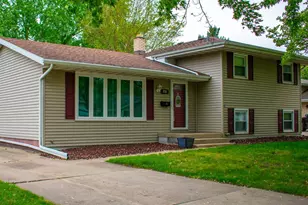 8713 Monroe Ave, Munster, IN 46321 - Photo 1