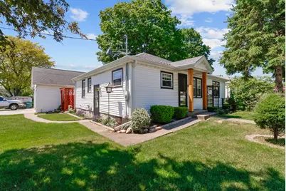 611 Roosevelt Road, Valparaiso, IN 46383 - Photo 1