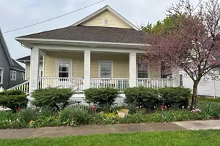 220 S Van Rensselaer St, Rensselaer, IN 47978 - Photo 1