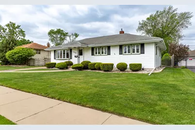 9218 Highland Place, Highland, IN 46322 - Photo 1