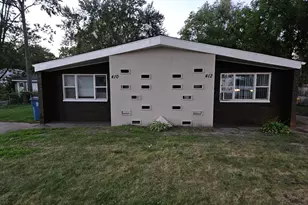 410-12 E Gln Pk Ave, Griffith, IN 46319 - Photo 1