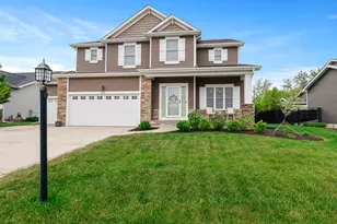 882 Timberland Farms Dr, Valparaiso, IN 46383 - Photo 1