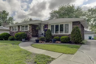 8546 Garfield Avenue, Munster, IN 46321 - Photo 1