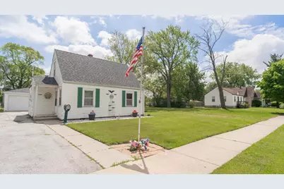 7133 Montana Avenue, Hammond, IN 46323 - Photo 1