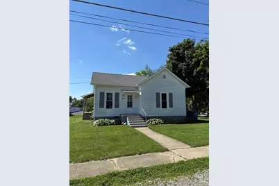 309 E College Avenue, Morocco, IN 47963 - Photo 1