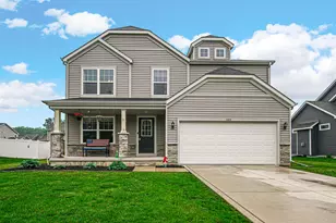 222 Trailcreek Dr, Chesterton, IN 46304 - Photo 1