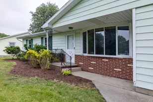 316 E Holley Dr, Kentland, IN 47951 - Photo 1