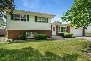 7712 Delaware Pl, Merrillville, IN 46410 - Photo 1