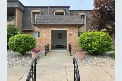 435 Old Stone Road #7, Munster, IN 46321 - Photo 1