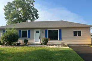 658 Apache Ln, Lowell, IN 46356 - Photo 1