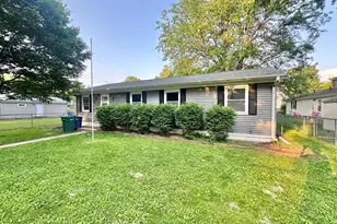 407 L St, La Porte, IN 46350 - Photo 1