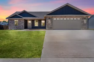 504 Ironwood St NW, Demotte, IN 46310 - Photo 1