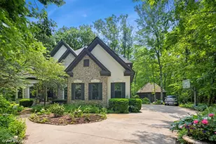 222 Crabapple Ln, Valparaiso, IN 46383 - Photo 1