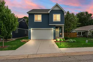 520 Emerald Drive, Chesterton, IN 46304 - Photo 1