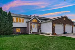 254 Ryan Ct, Hobart, IN 46342 - Photo 1